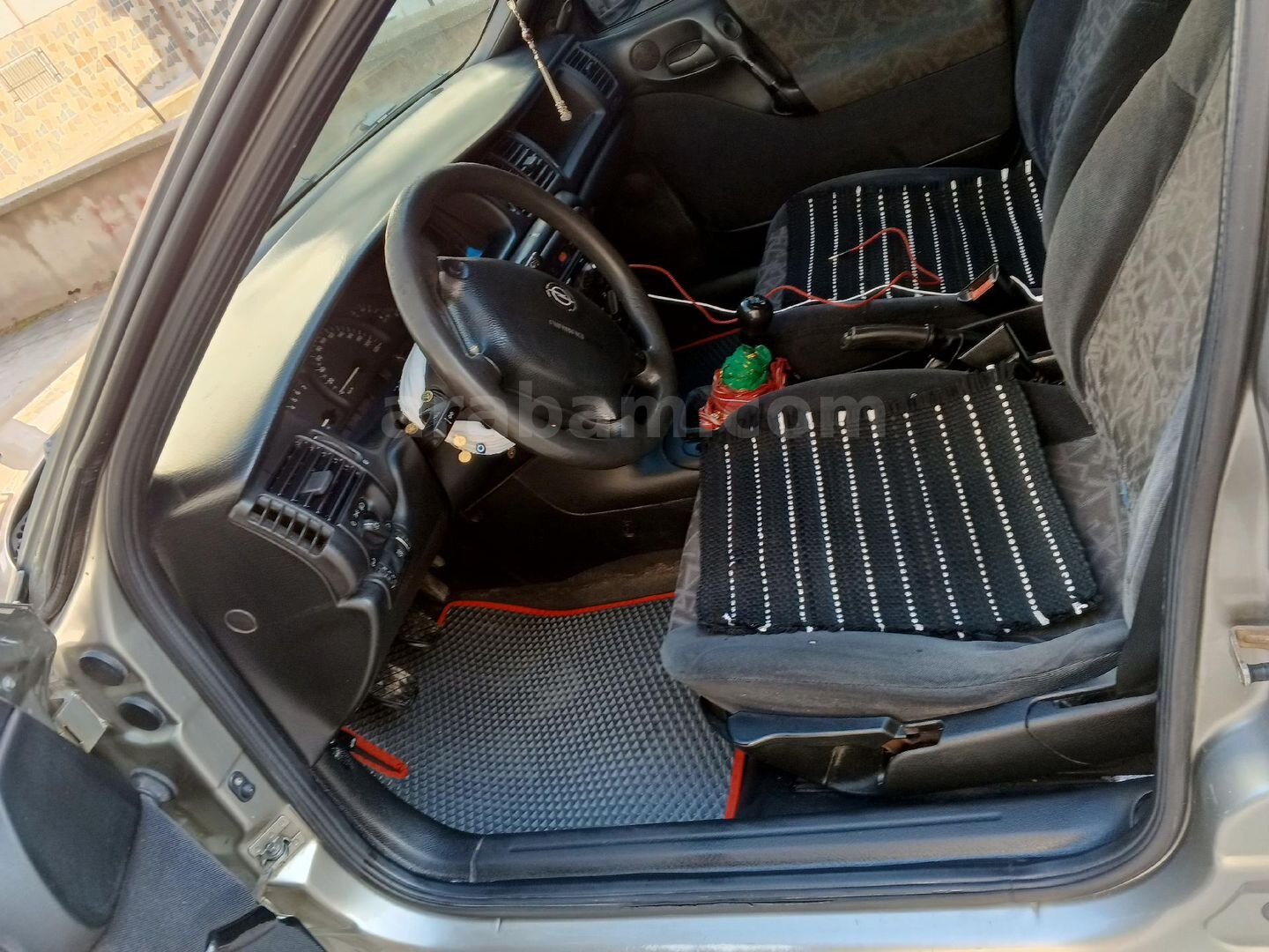 Sahibinden Opel Vectra 1.6 1997 Model Bursa 431.000 km Gri 4