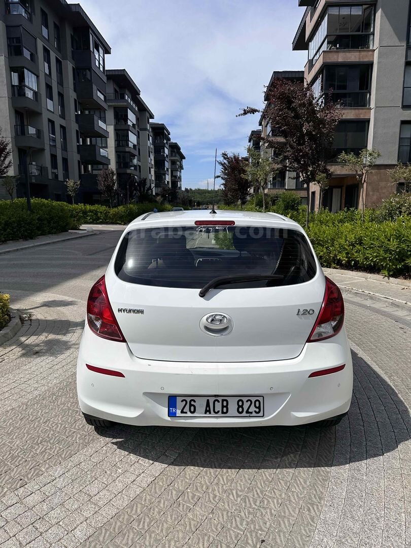 Sahibinden Hyundai i20 1.2 D-CVVT Sense 4