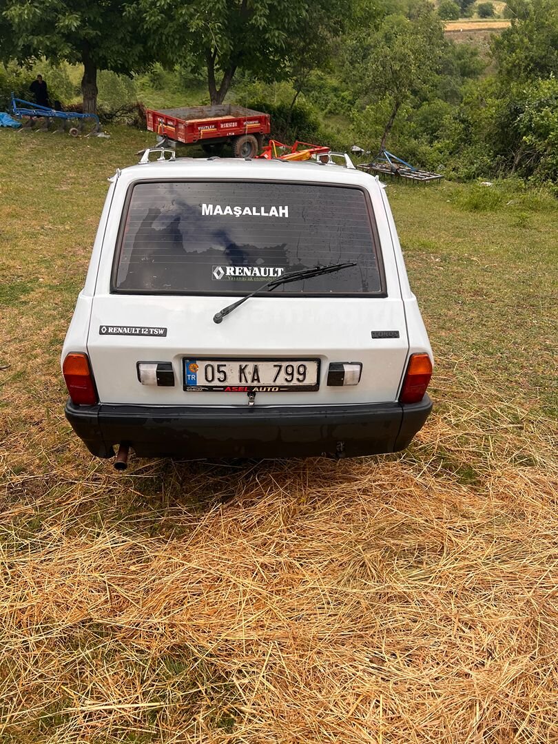 Sahibinden Renault R 12 Toros 1991 Model Amasya 56.000 km Beyaz 4