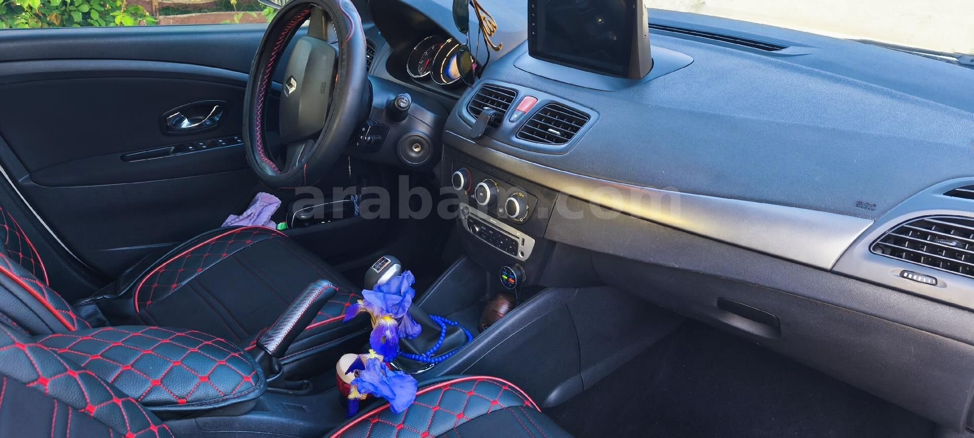 Sahibinden Renault Fluence 1.5 dCi Touch 2015 Model Tekirdağ 210.000 km Beyaz 7