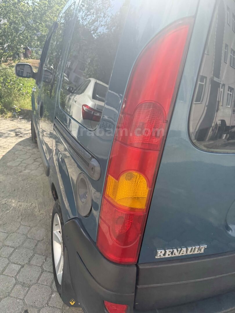 Sahibinden Renault Kangoo 1.5 dCi Authentique 2004 Model 319.000 km Lacivert 4