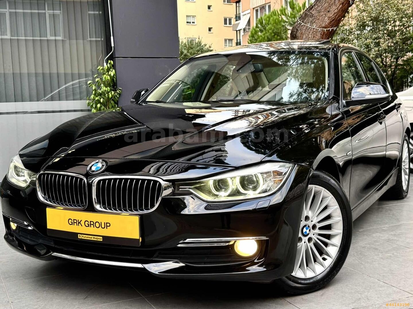 Galeriden BMW 3 Serisi 320d Luxury 2012 Model İstanbul 169.800 km Siyah 2