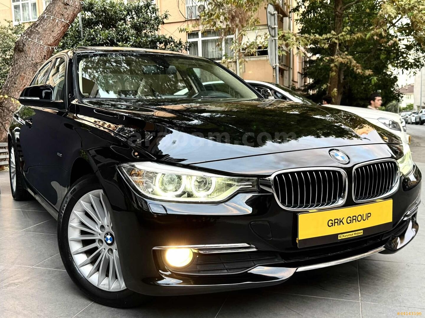 Galeriden BMW 3 Serisi 320d Luxury 2012 Model İstanbul 169.800 km Siyah 4