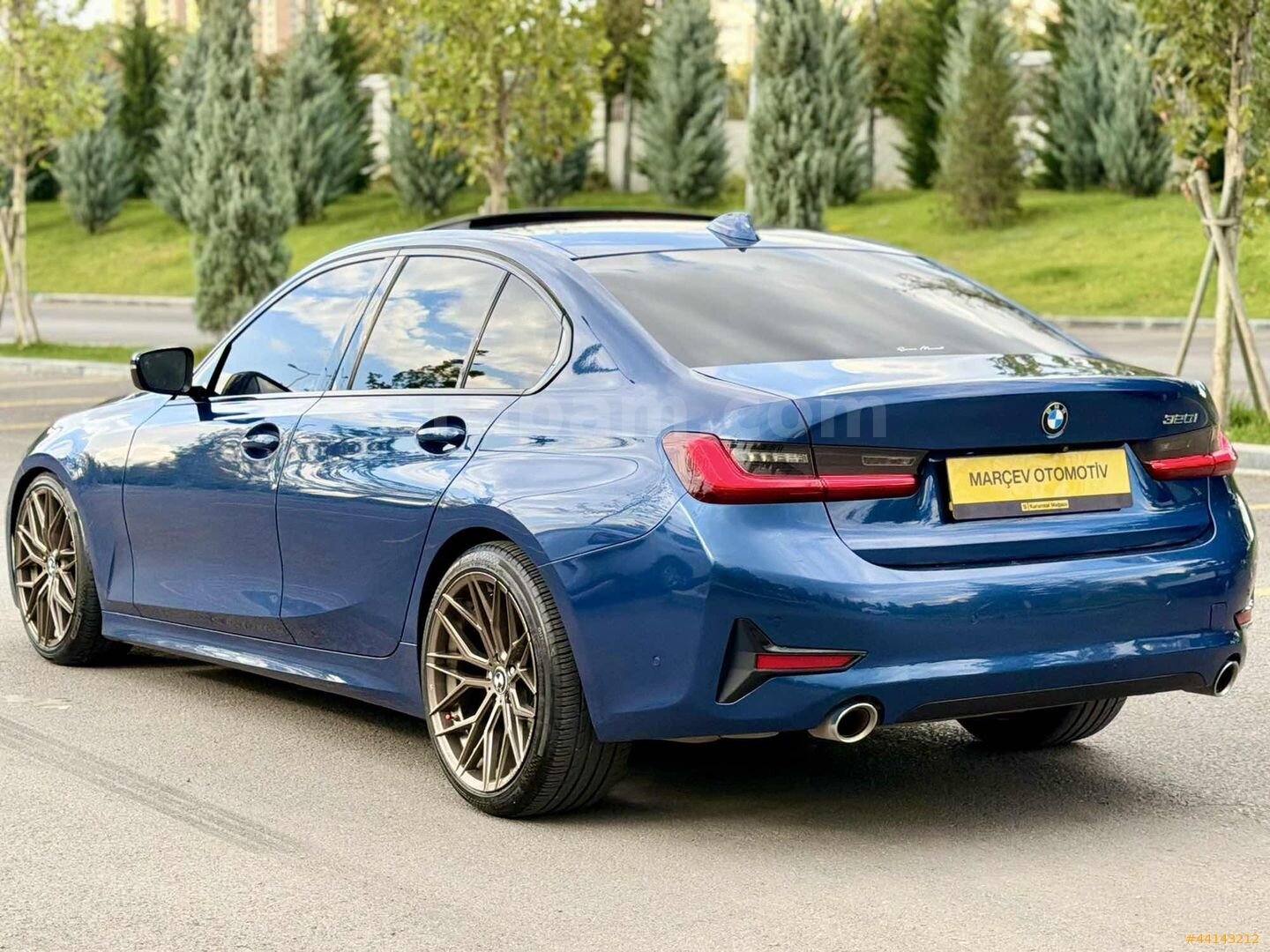 Galeriden BMW 3 Serisi 320i Sport Line 2021 Model Ankara 160.000 km Mavi 7