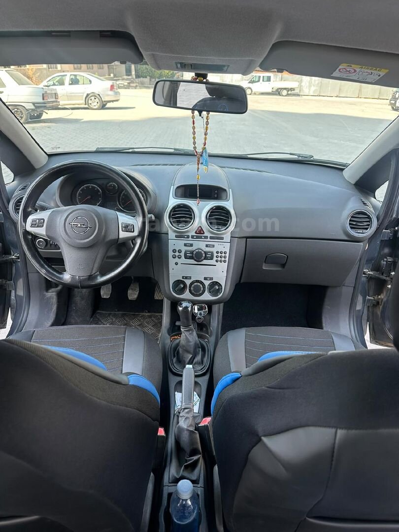 Sahibinden Opel Corsa 1.2 Twinport Essentia 2014 Model İzmir 151.000 km Gri 7