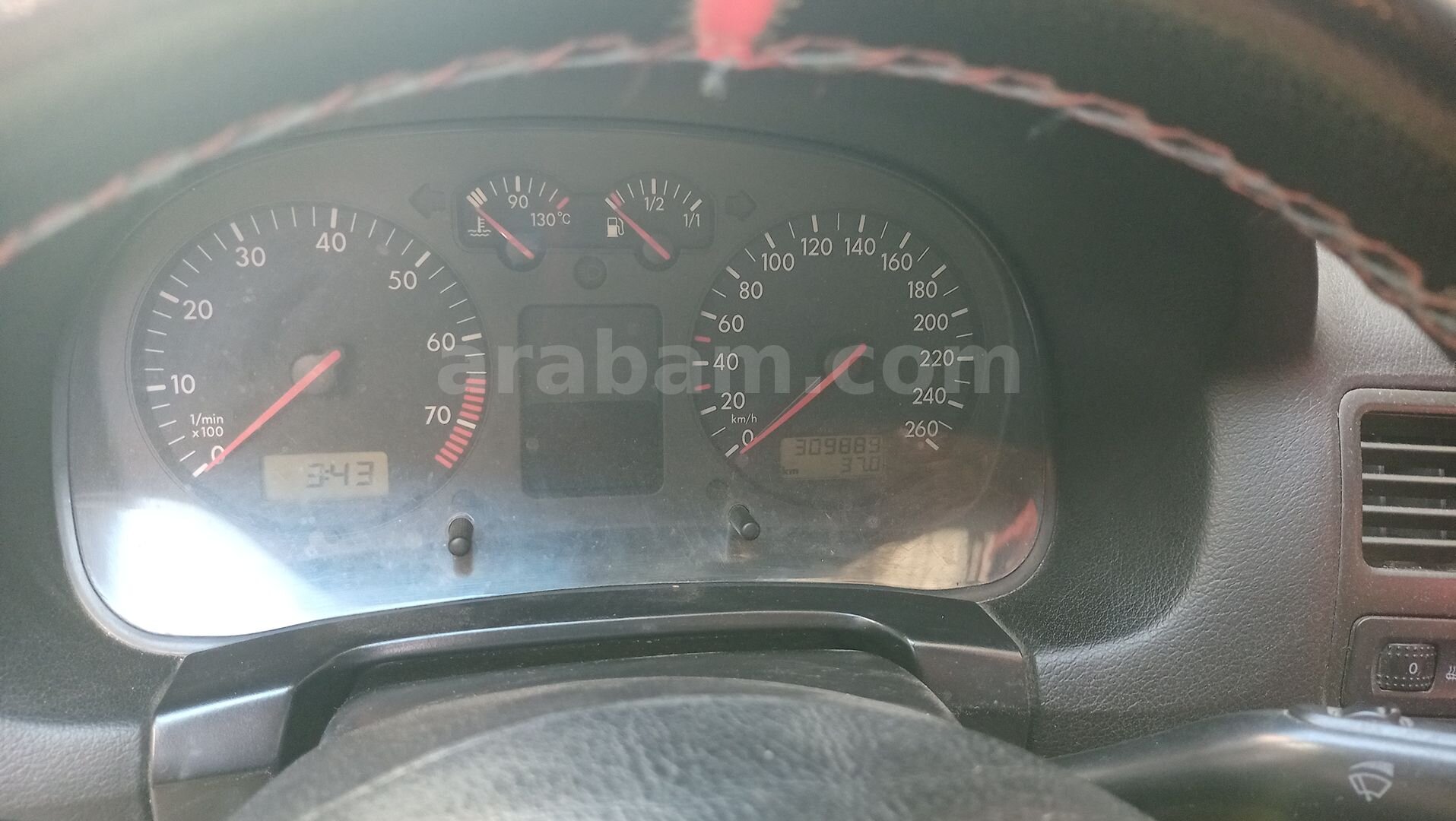 Sahibinden Volkswagen Bora 1.8 4Motion 2000 Model İstanbul 310.000 km Siyah 4