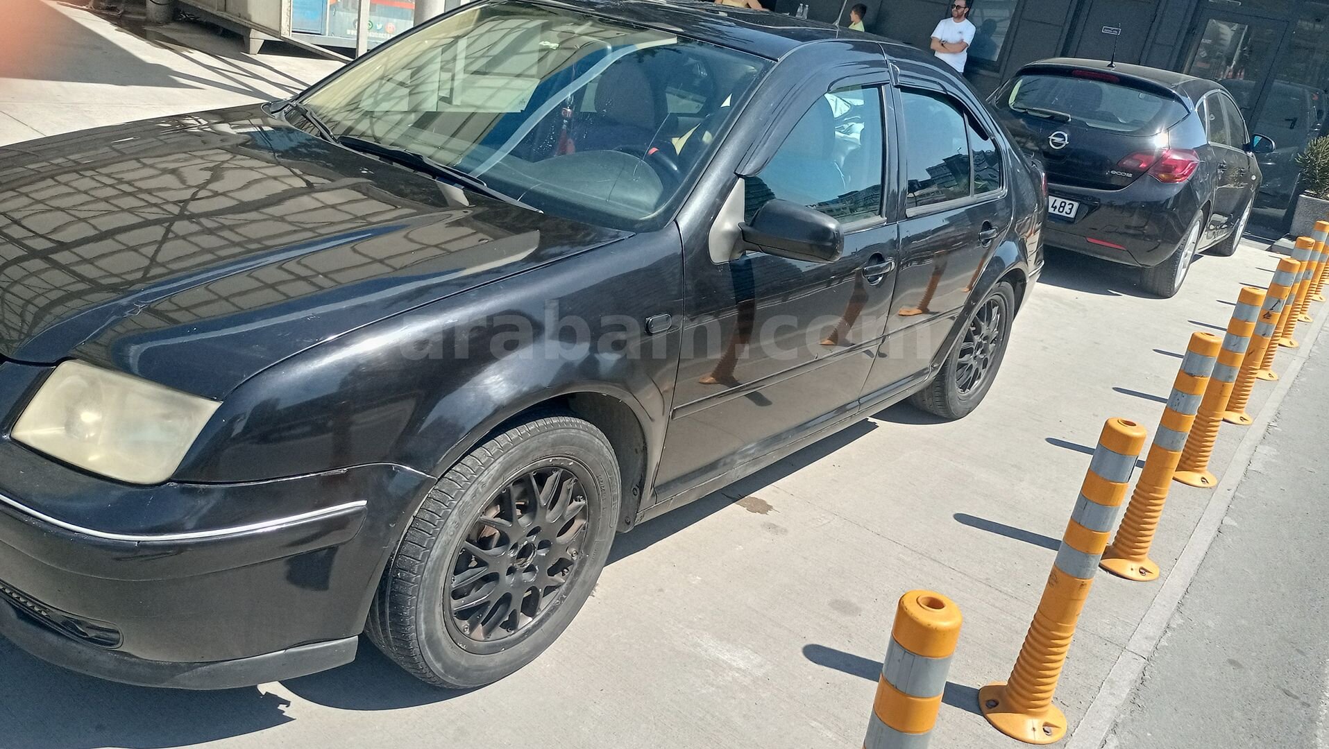 Sahibinden Volkswagen Bora 1.8 4Motion 2000 Model İstanbul 310.000 km Siyah 3