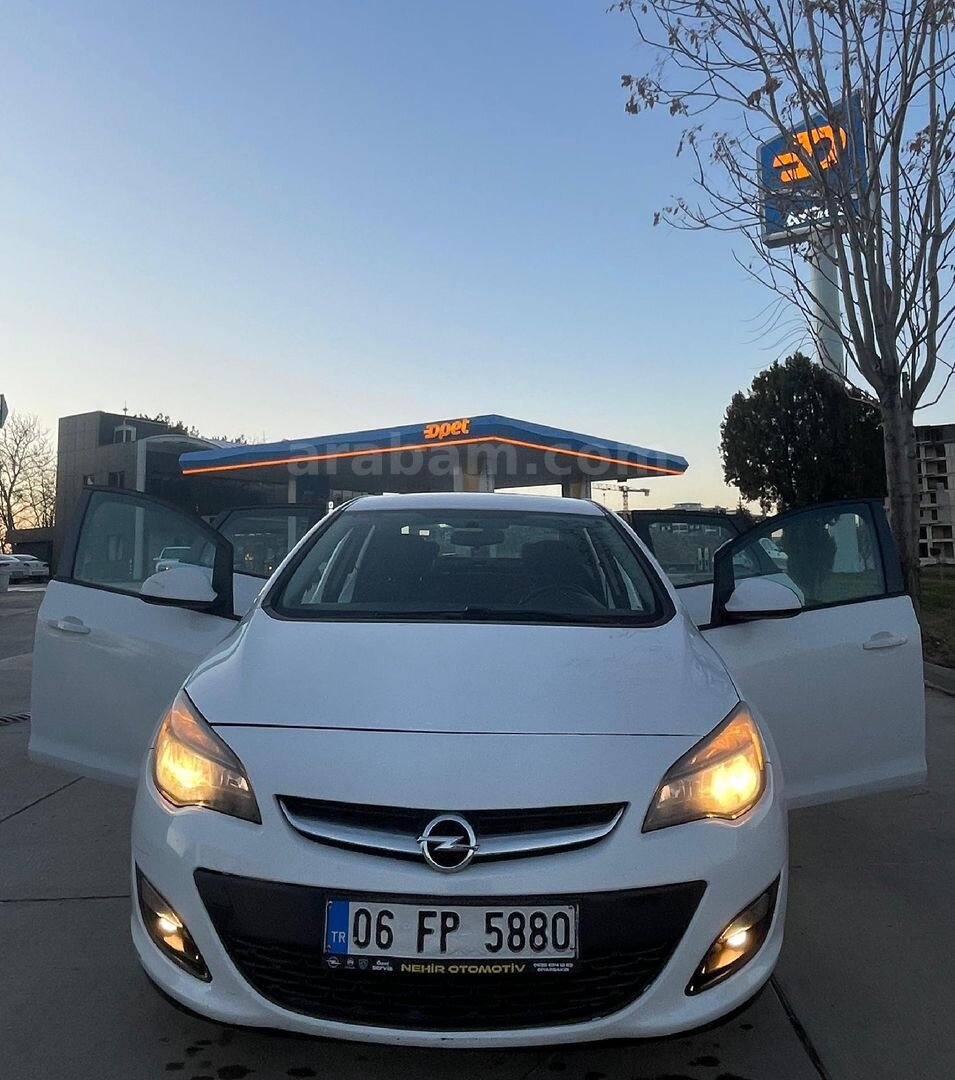 Sahibinden Opel Astra 1.4 T Business 2015 Model Diyarbakır 159.000 km Beyaz 3