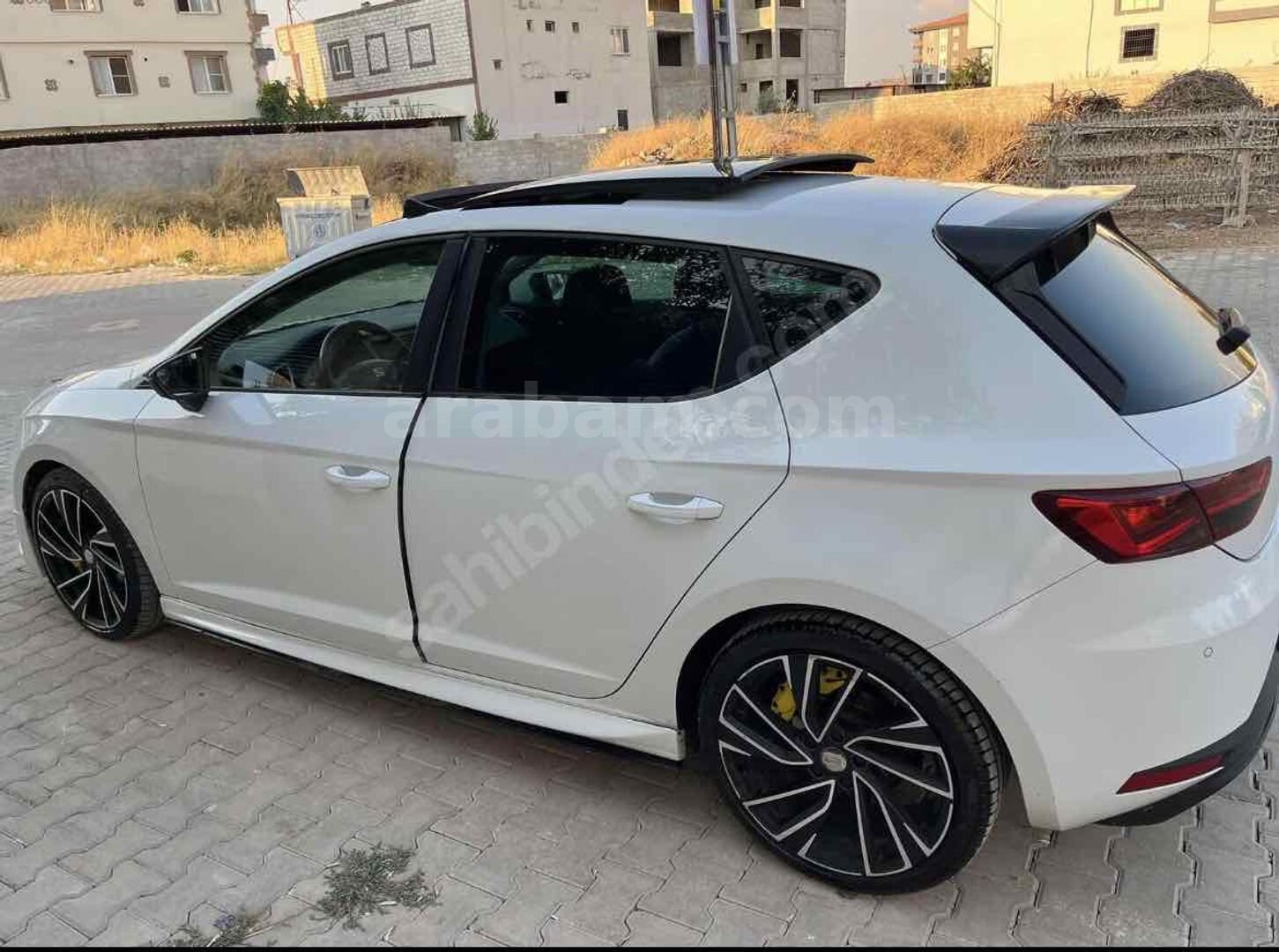 Sahibinden Seat Leon 1.4 TSI FR 2016 Model Gaziantep 179.000 km Beyaz 4