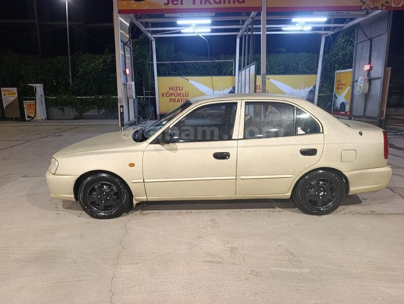 Sahibinden Hyundai Accent 1.5 1.5i GLS 2002 Model Bursa 229.555 km Sarı