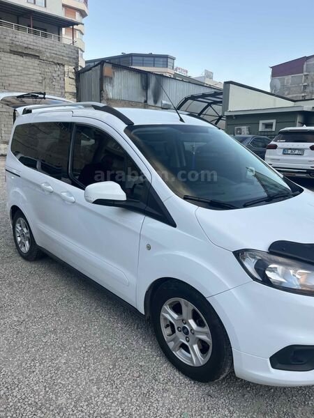 Sahibinden Ford Tourneo Courier 1.5 TDCi Delux 2019 Model