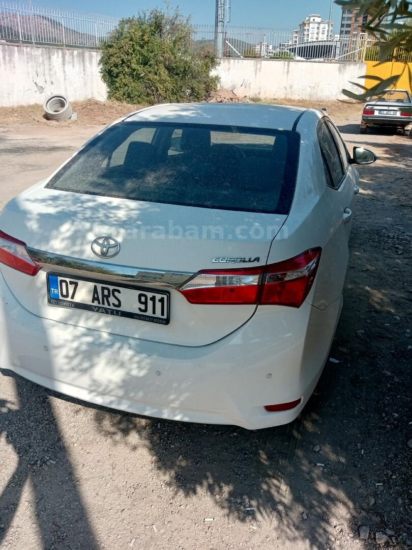 Sahibinden Toyota Corolla 1.33 Life 2016 Model Adana 104.250 km Beyaz 6