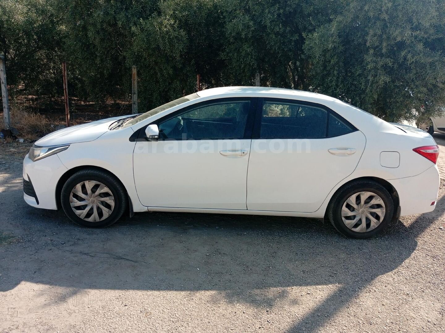 Sahibinden Toyota Corolla 1.33 Life 2016 Model Adana 104.250 km Beyaz 4