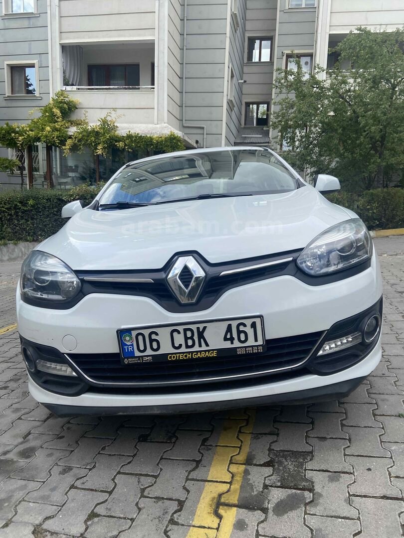 Sahibinden Renault Megane 1.5 dCi Touch Plus 2015 Model Ankara 142.000 km Beyaz 7