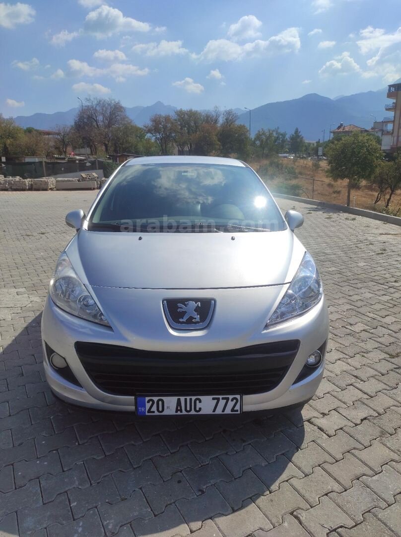 Sahibinden Peugeot 207 1.6 VTi Active 2011 Model 1
