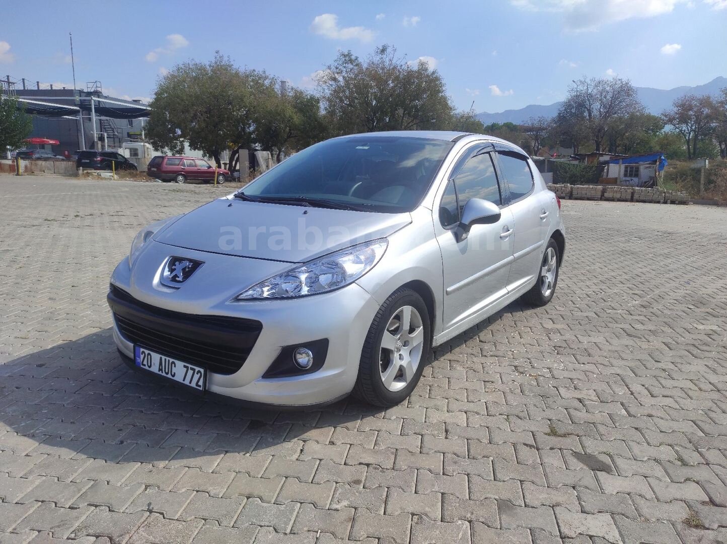 Sahibinden Peugeot 207 1.6 VTi Active 2011 Model 2