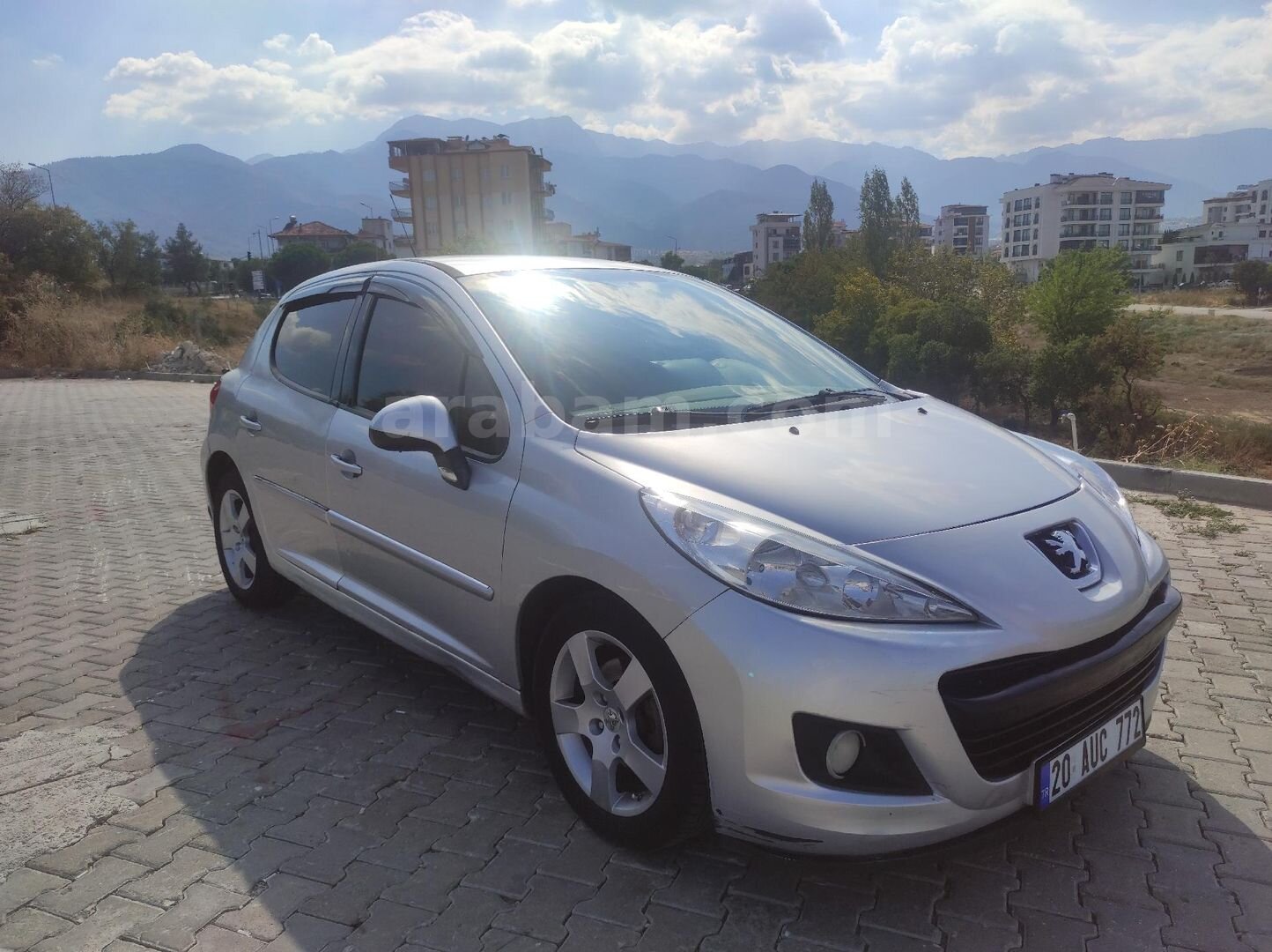 Sahibinden Peugeot 207 1.6 VTi Active 2011 Model 3