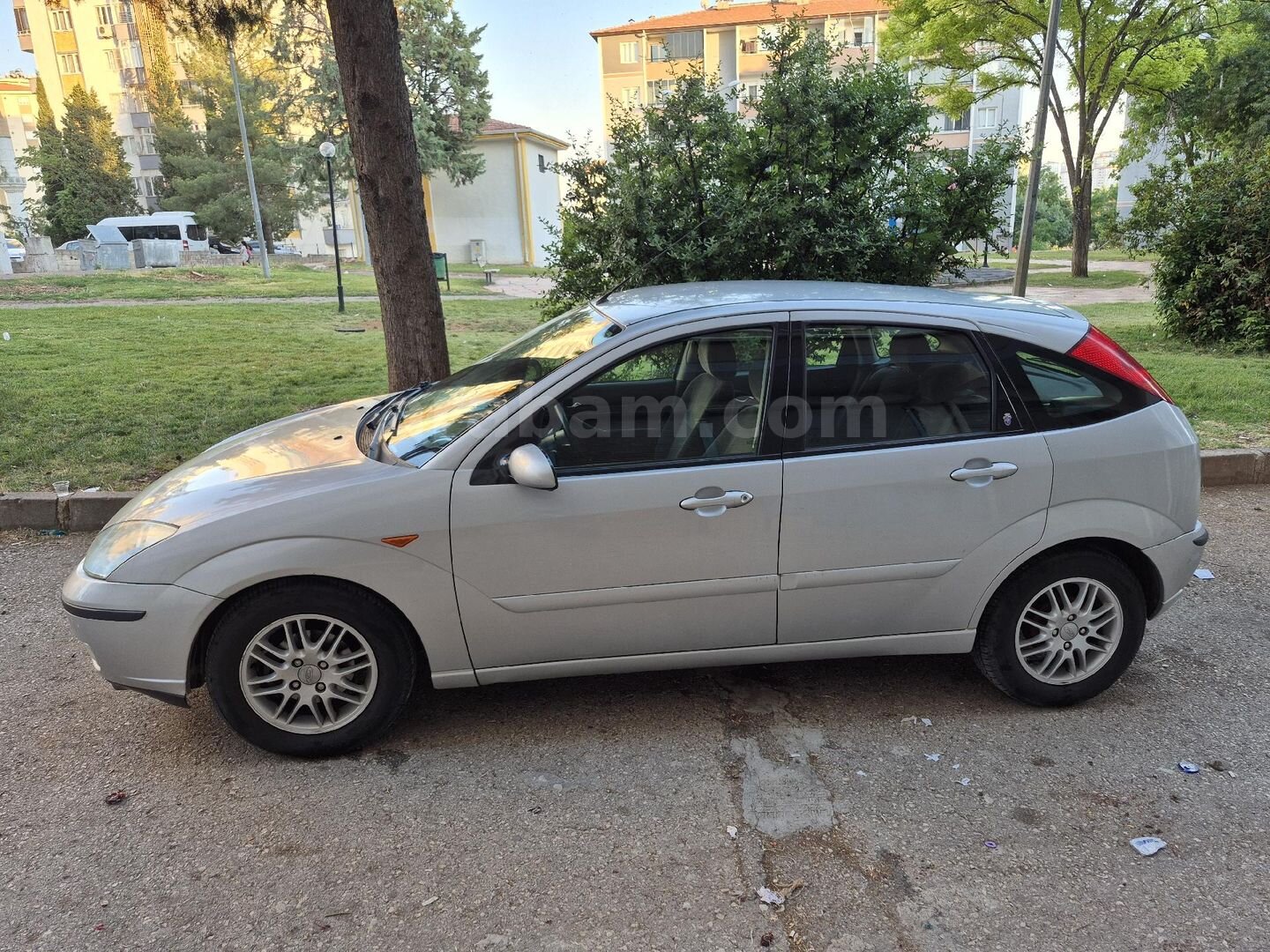 Sahibinden Ford Focus 1.6 Ghia 2003 Model Gaziantep 241.000 km Gri (Gümüş) 6