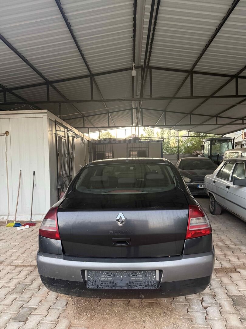 Galeriden Renault Megane 1.5 dCi Exception 2009 Model Hatay 438.888 km Siyah 6