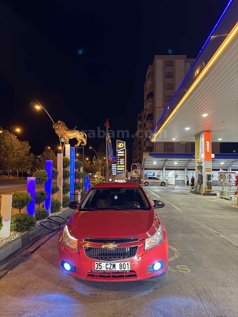 Sahibinden Chevrolet Cruze 1.6 LS 2010 Model Diyarbakır 260.000 km Kırmızı 5