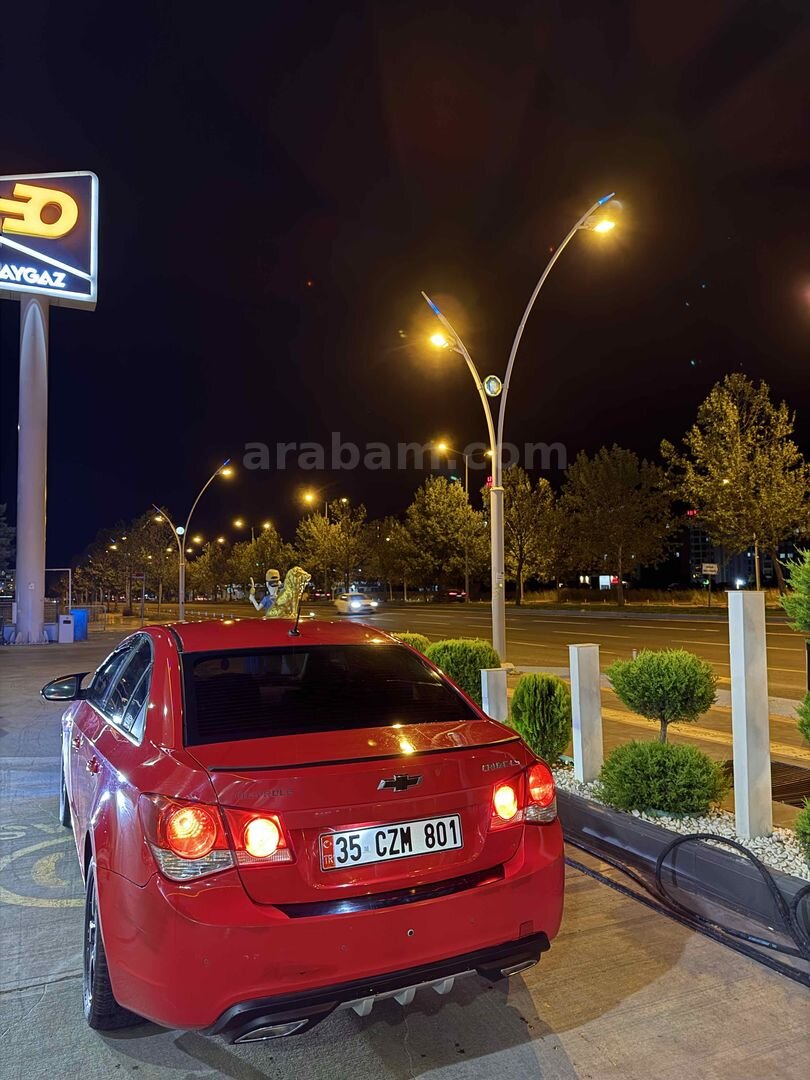 Sahibinden Chevrolet Cruze 1.6 LS 2010 Model Diyarbakır 260.000 km Kırmızı 4