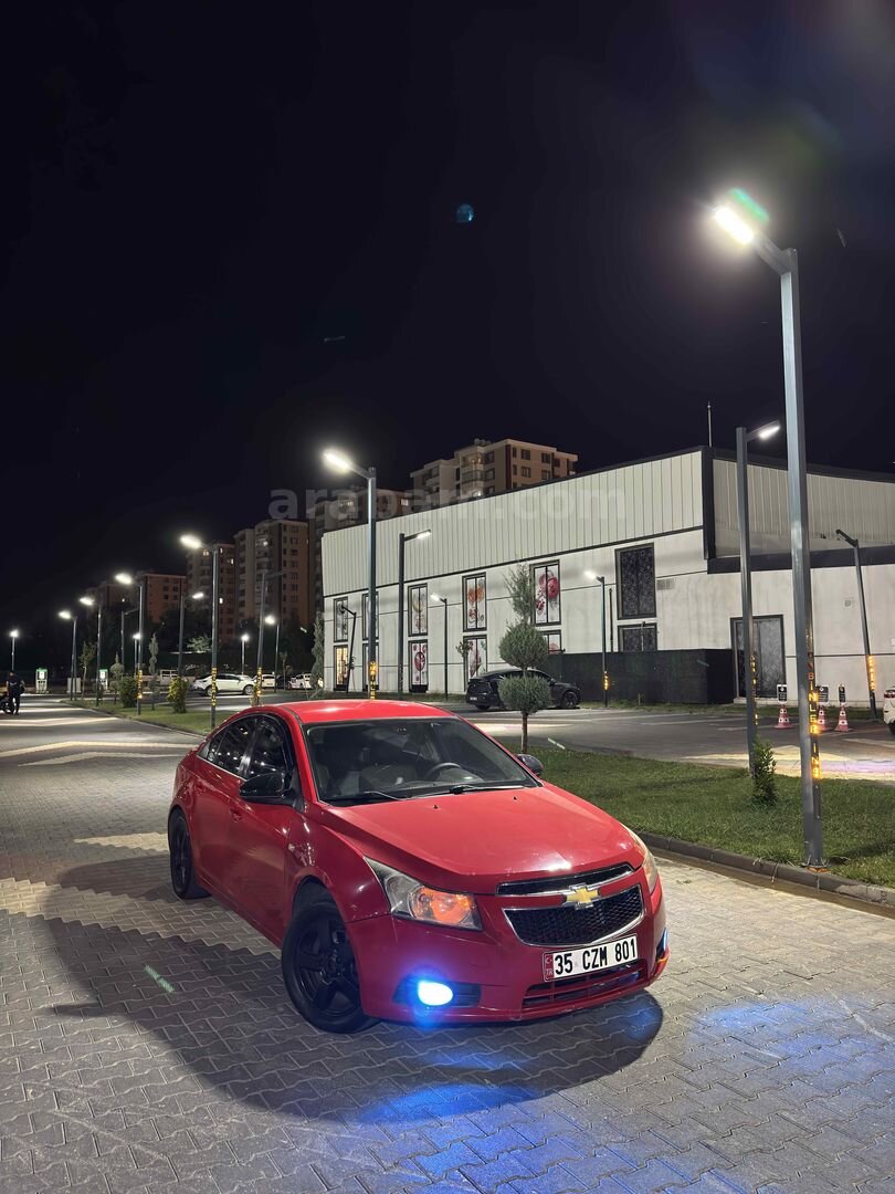 Sahibinden Chevrolet Cruze 1.6 LS 2010 Model Diyarbakır 260.000 km Kırmızı 2