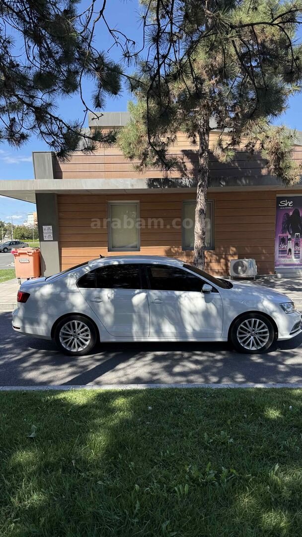 Sahibinden Volkswagen Jetta 1.4 TSi Highline 2014 Model Tekirdağ 94.000 km Beyaz 5