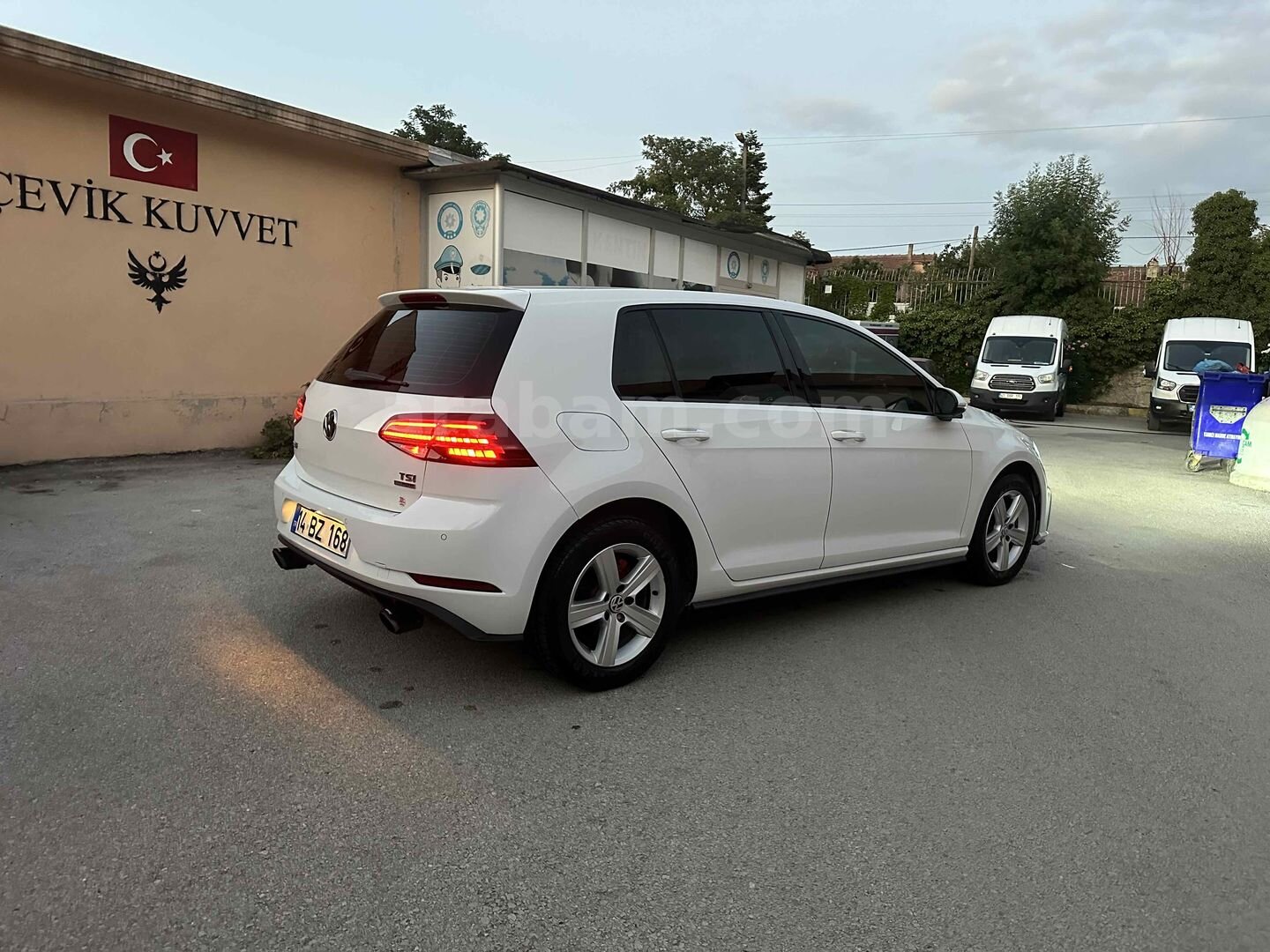 Sahibinden Volkswagen Golf 1.2 TSi Comfortline 2013 Model Kocaeli 168.000 km Beyaz 5