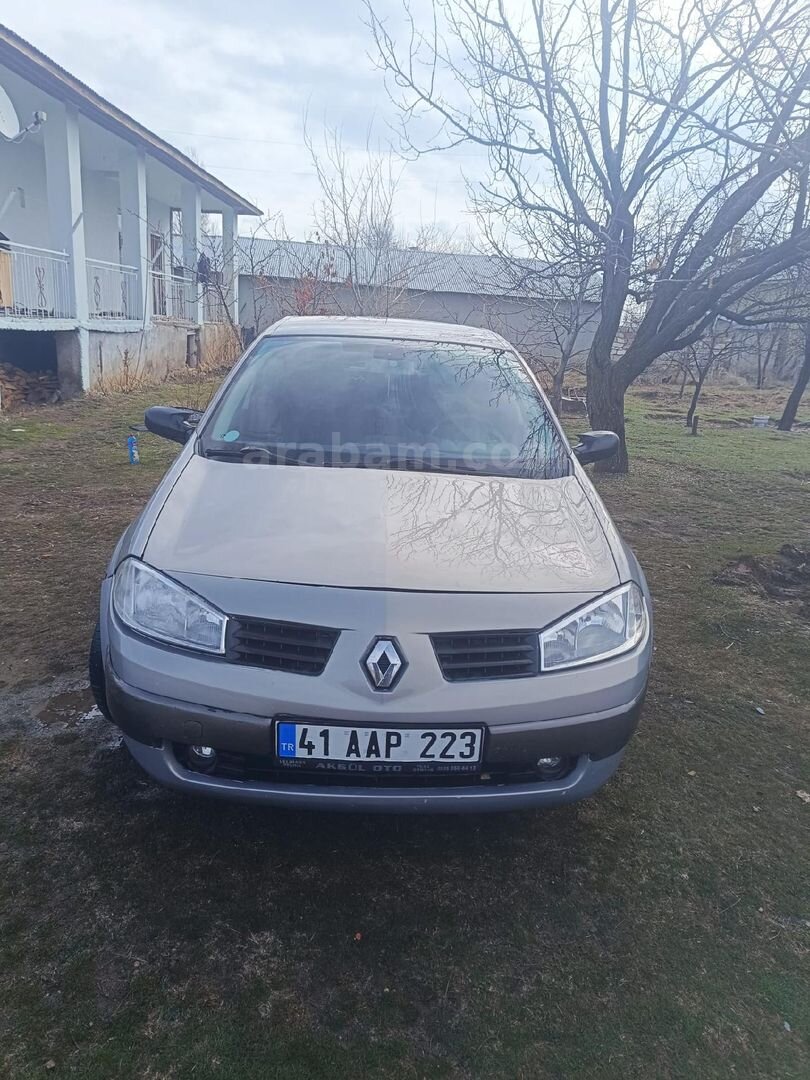 Sahibinden Renault Megane 1.5 dCi Dynamique 2006 Model Van 268.000 km Gri 5