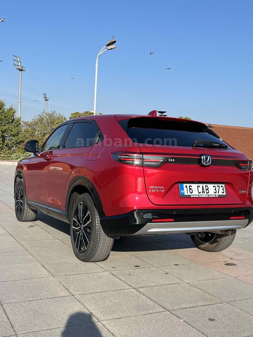 Sahibinden Honda HR-V 1.5 e-HEV Advance 2024 Model 22.000 km Kırmızı 6