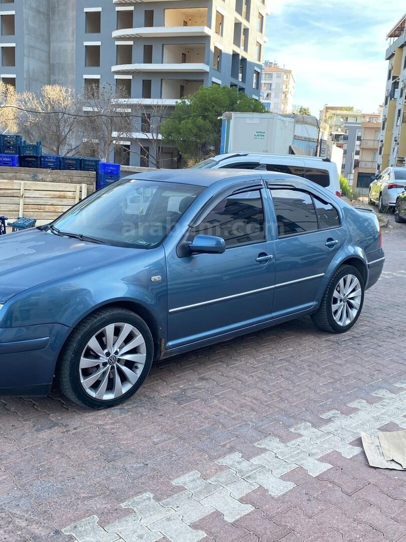 Sahibinden Volkswagen Bora 1.6 Pacific 2004 Model İzmir 393.000 km Mavi 3