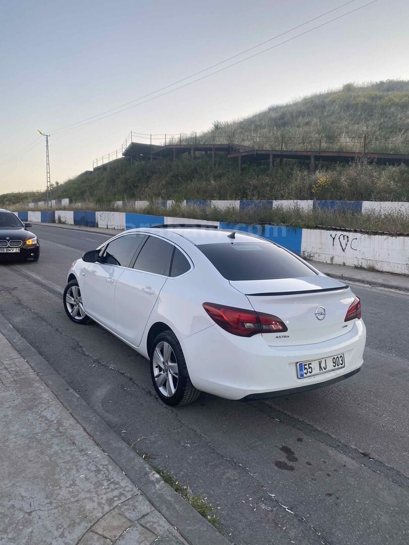 Sahibinden Opel Astra 1.6 CDTI Sport 2015 Model 4