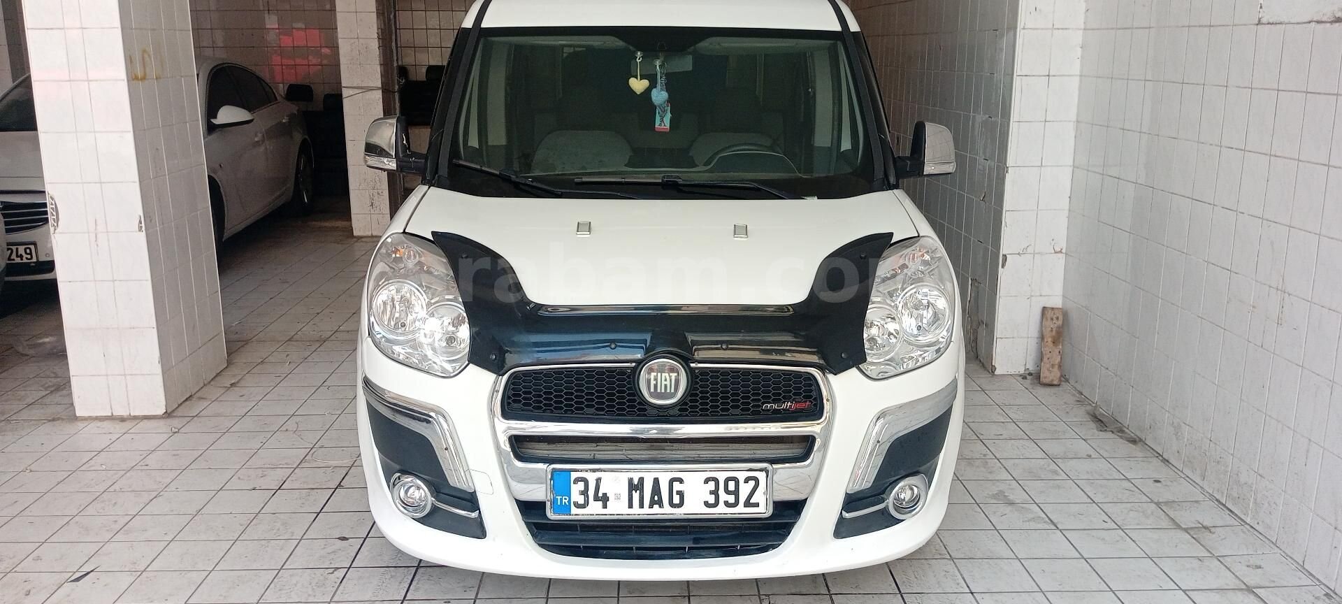 Sahibinden satılık Fiat Doblo Combi 1.6 Multijet Premio 2014 Model 195.000 km 1