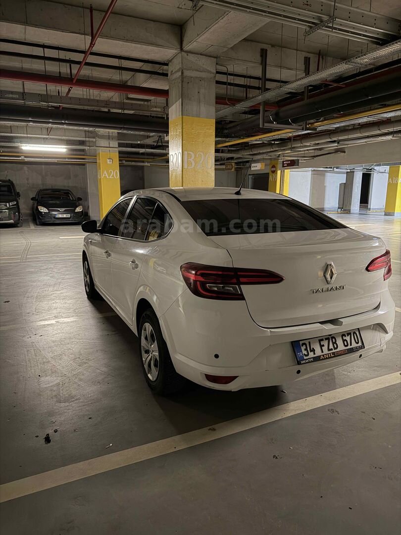 Sahibinden Renault Taliant 1.0 T Joy 2022 Model Sakarya 67.500 km Beyaz 3