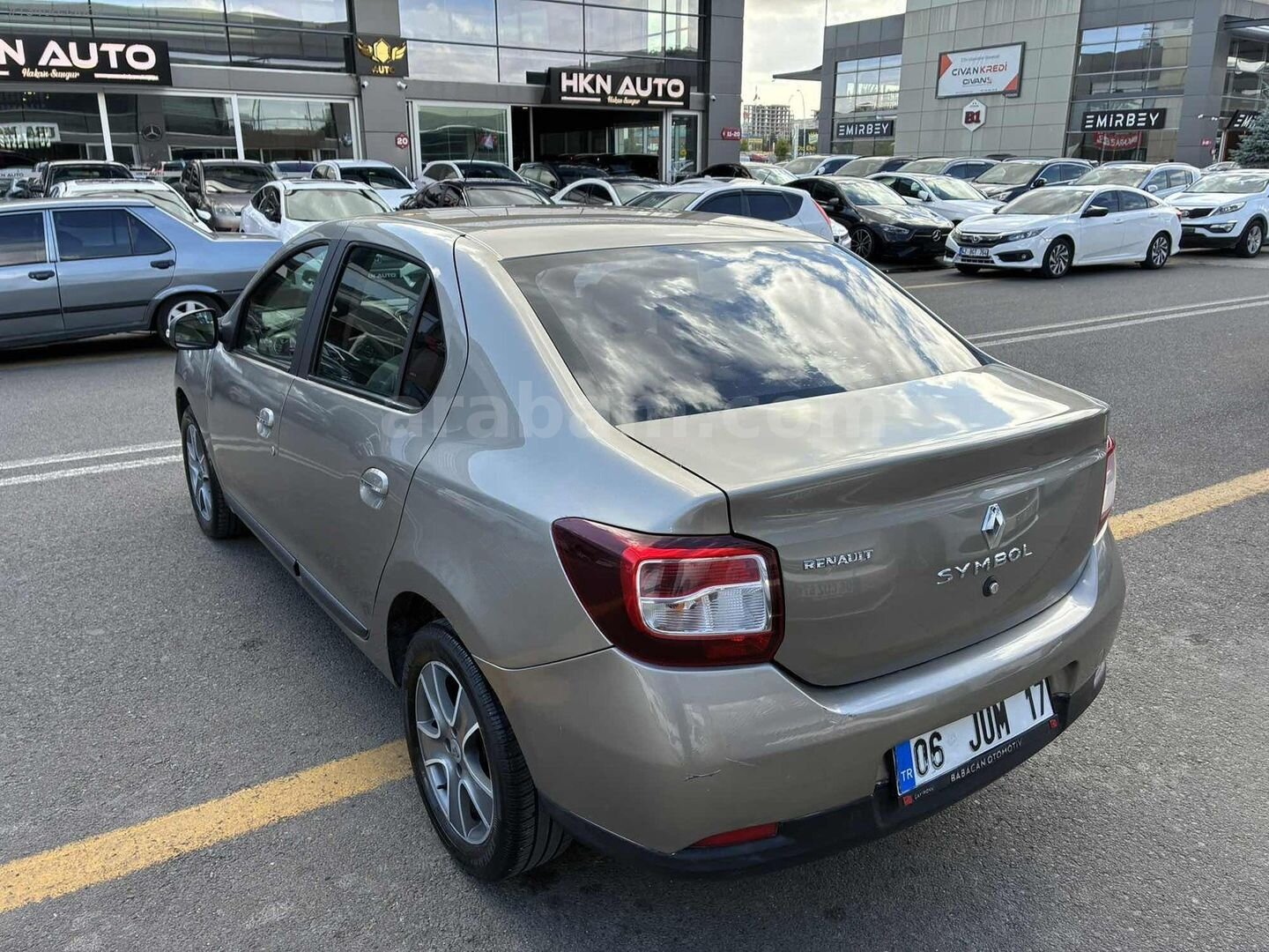 Galeriden Renault Symbol 1.5 dCi Touch 2015 Model Ankara 320.000 km Kahverengi 7