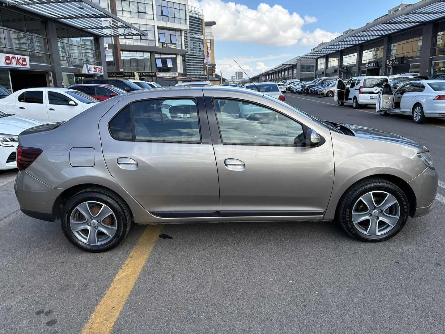 Galeriden Renault Symbol 1.5 dCi Touch 2015 Model Ankara 320.000 km Kahverengi 4