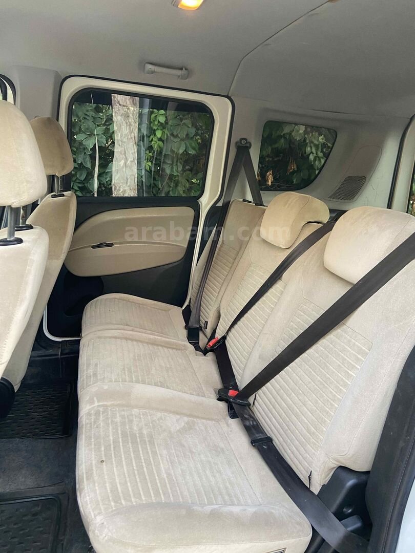 Sahibinden Fiat Doblo Combi 1.6 Multijet Premio 2013 Model 216.000 km Beyaz 6