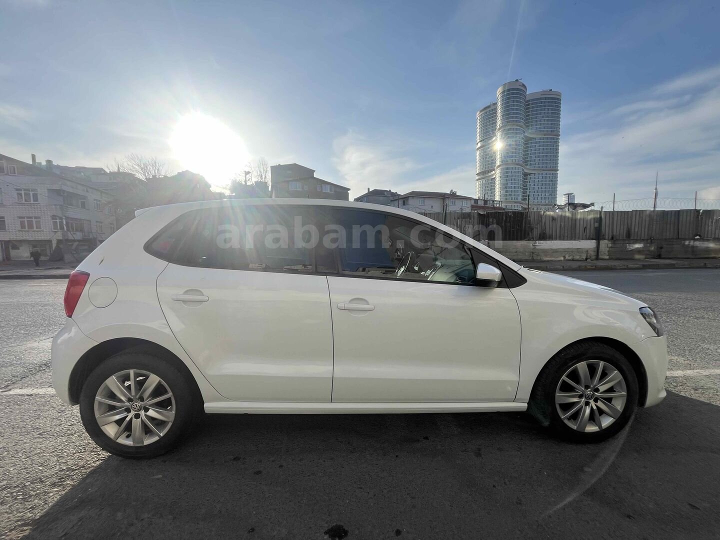 Sahibinden Volkswagen Polo 1.4 TDi Comfortline 2015 Model İstanbul 160.000 km Beyaz 5