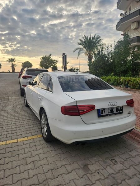 Sahibinden Audi A4 Sedan 2.0 TDI 2015 Model 339.100 km Beyaz 6
