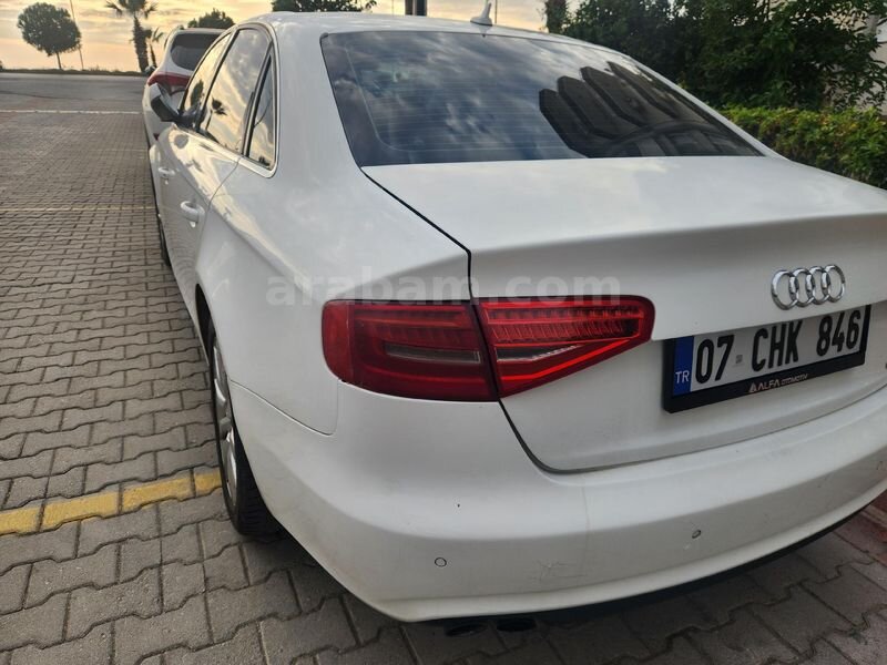 Sahibinden Audi A4 Sedan 2.0 TDI 2015 Model 339.100 km Beyaz 4