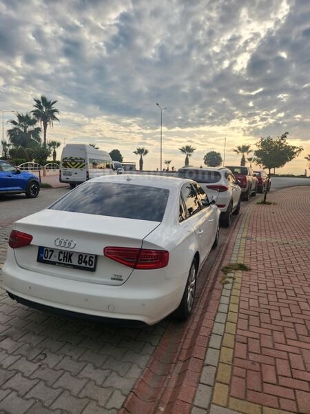 Sahibinden Audi A4 Sedan 2.0 TDI 2015 Model 339.100 km Beyaz 5