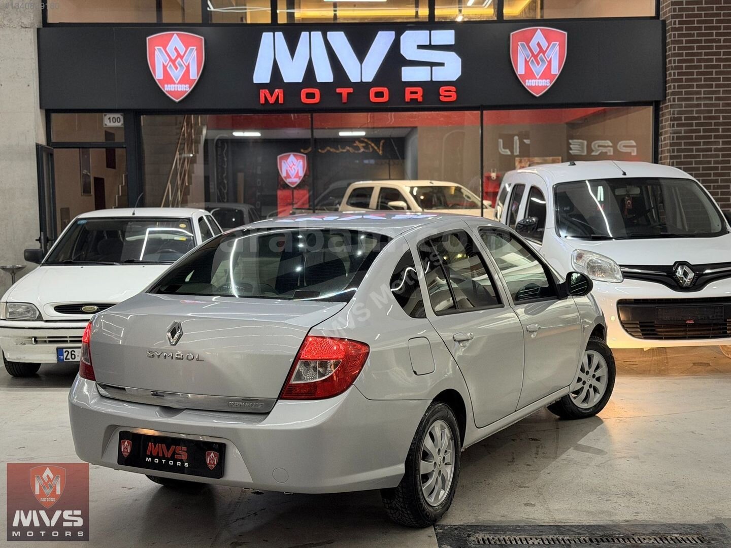 Galeriden Renault Symbol 1.5 dCi Expression 2011 Model Ankara 174.600 km Gri 5