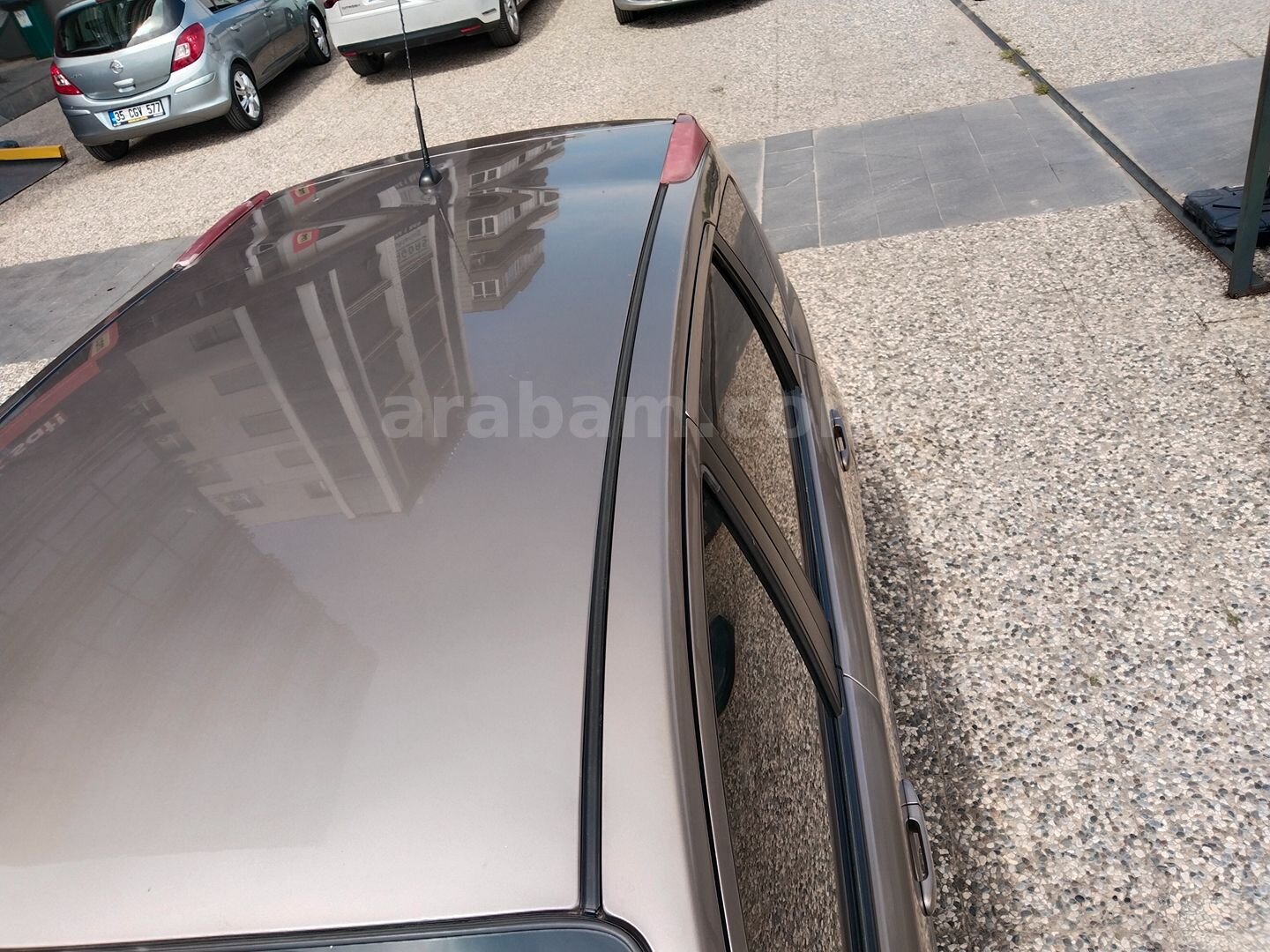 Sahibinden Nissan Note 1.5 dCi Tekna 2011 Model İzmir 236.000 km Kahverengi 6