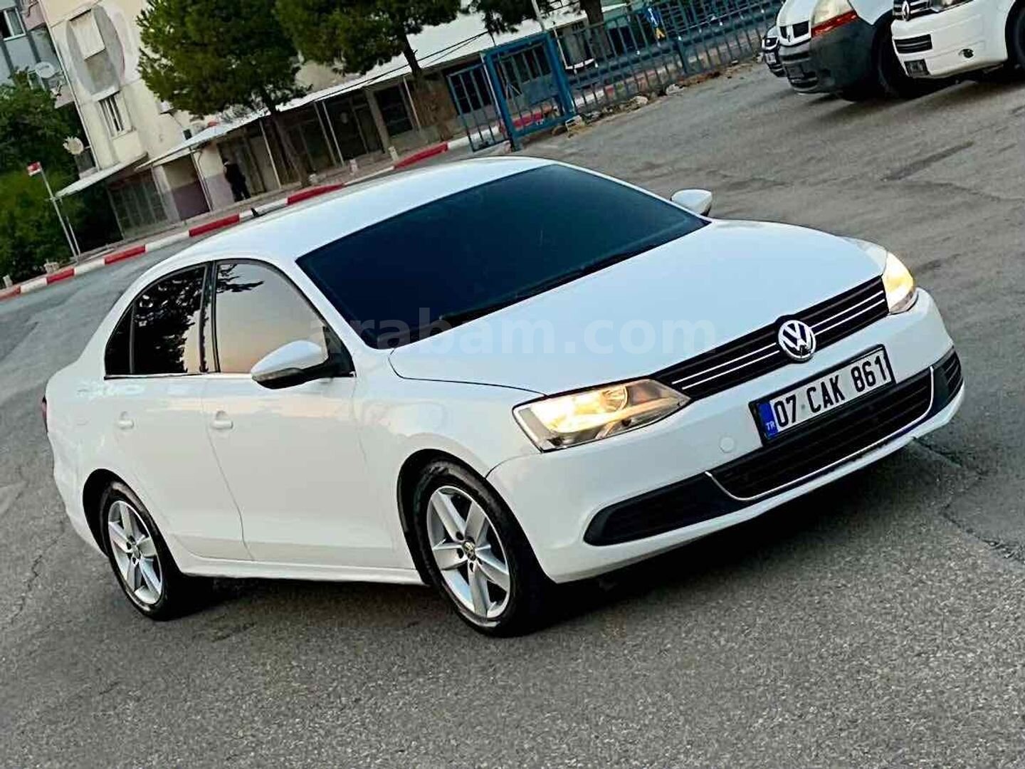 Sahibinden Volkswagen Jetta 1.2 TSi Comfortline 2012 Model Antalya 350.000 km Beyaz 6