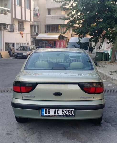 Sahibinden Renault Megane 2.0 RXT 1999 Model İzmir 171.000 km Yeşil (metalik)