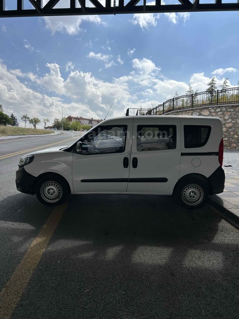 Sahibinden Fiat Doblo Combi 1.3 Multijet Easy 2019 Model 6
