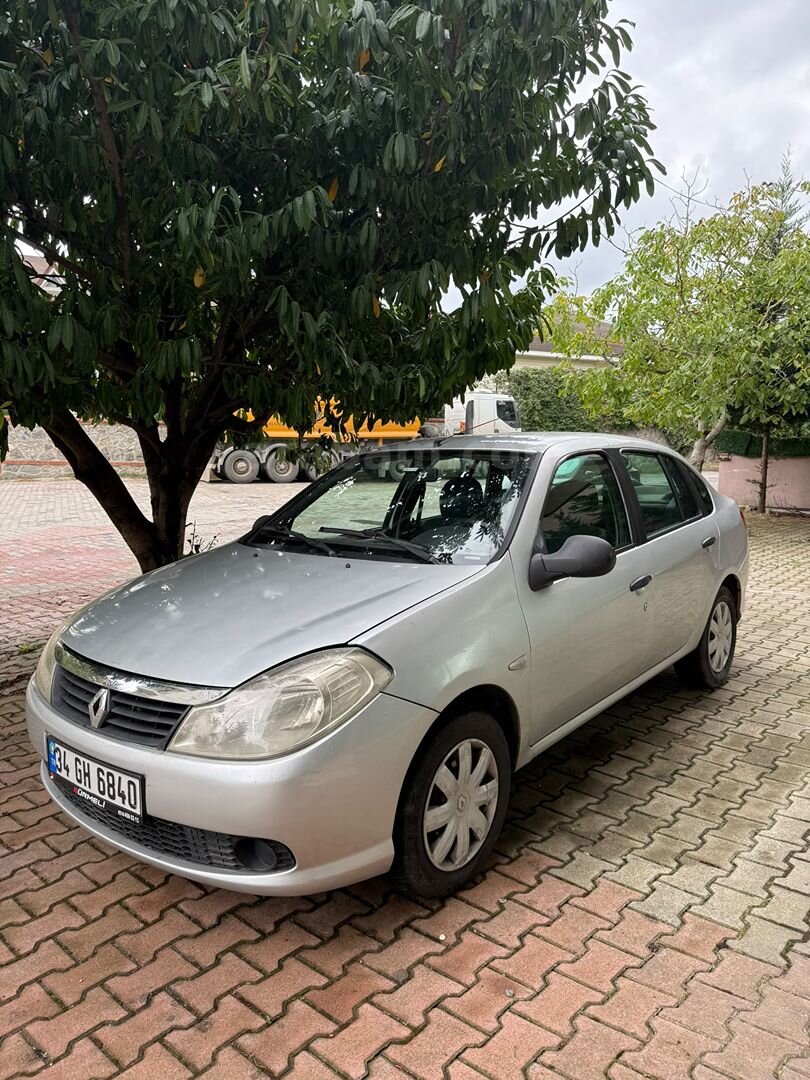 Galeriden Renault Symbol 1.5 dCi Authentique 2011 Model İstanbul 192.000 km Gri (Gümüş) 3