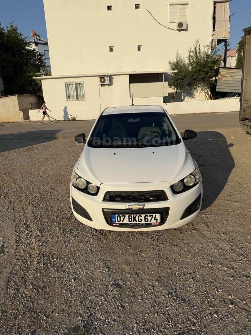 TEMİZ BAKIMLI SEDAN AVEO 1.3 DİZEL 2