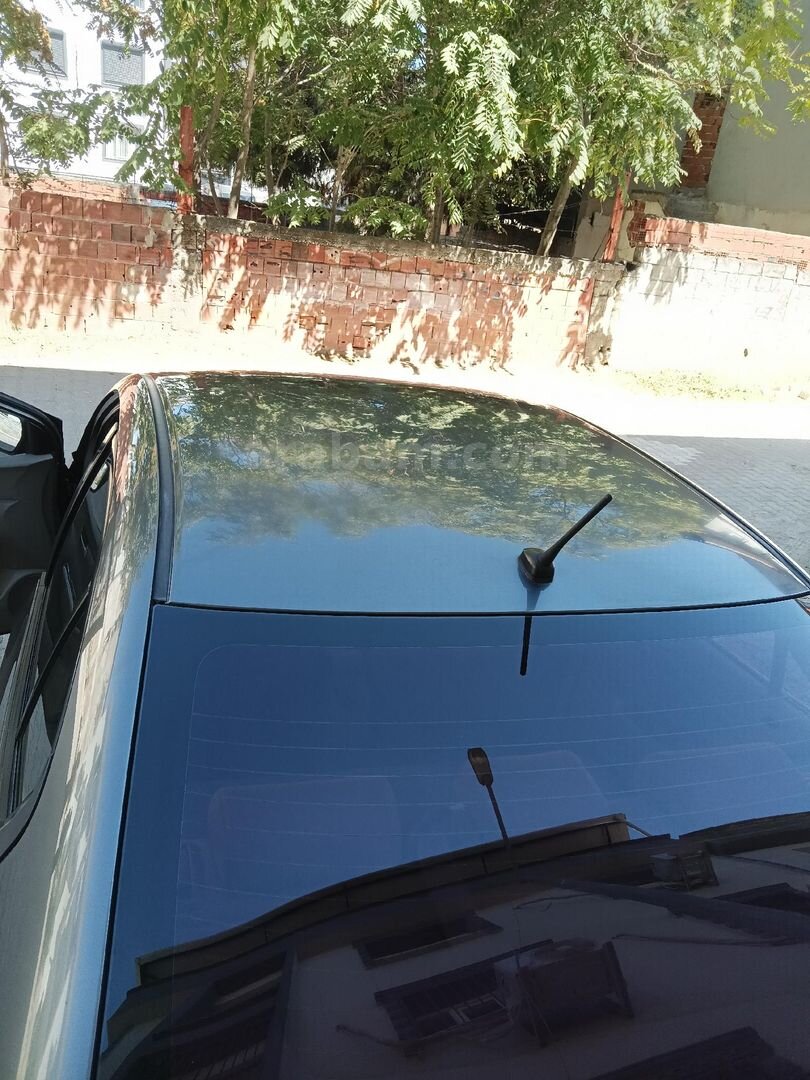 Sahibinden Honda City 1.4 ES 2011 Model Manisa 244.000 km Füme 5