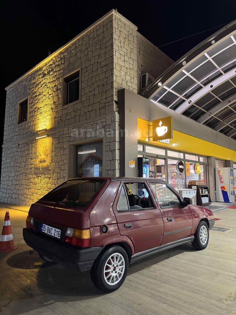 Sahibinden Skoda Favorit 135 L 1992 Model İzmir 12.345 km Kırmızı 7
